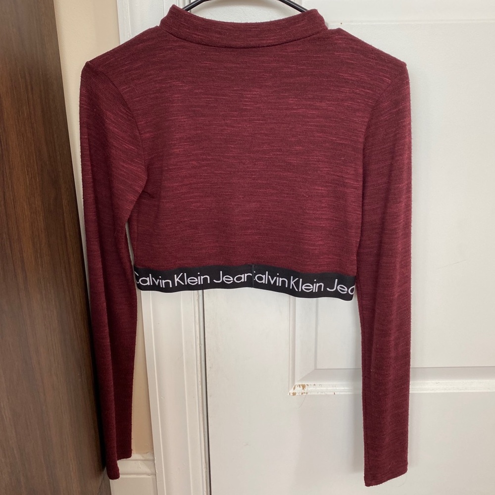 Worn once Calvin Klein maroon long-sleeve crop